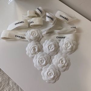 CHANEL CAMELLIAS & RIBBON